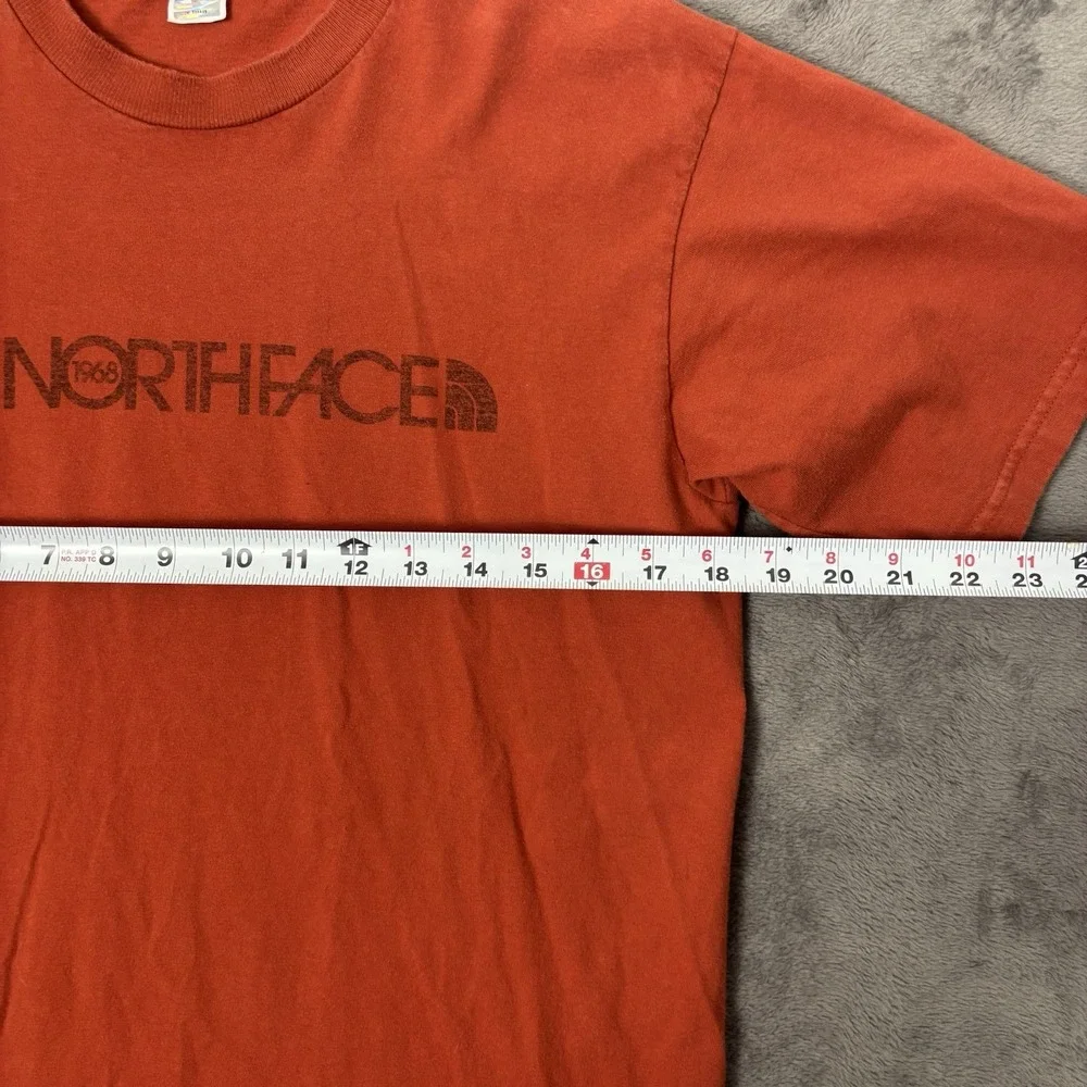 The North Face Men's Half Dome T Shirt Large Orange Rust Short Sleeve‎ Logo Tee